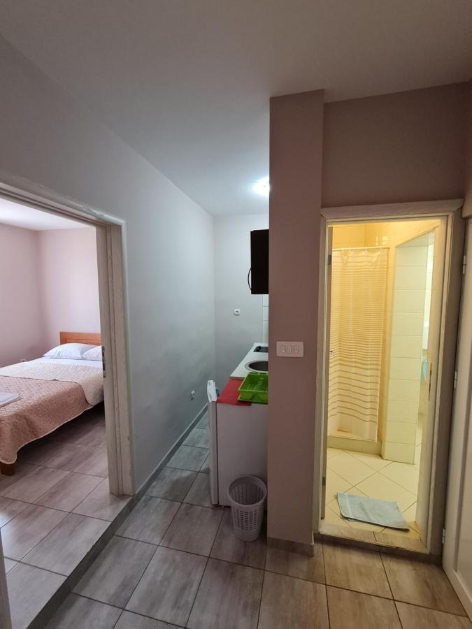 Hibiscus Budva